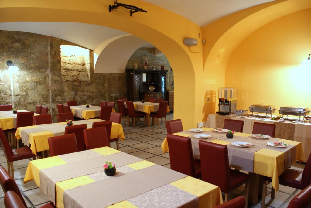 Hotel Park Ptuj Bagian luar foto