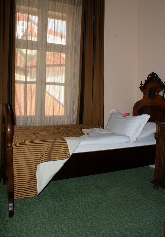 Hotel Park Ptuj Bagian luar foto