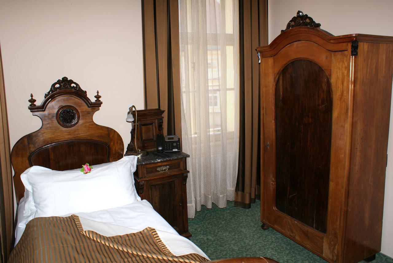 Hotel Park Ptuj Bagian luar foto