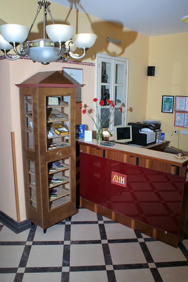Hotel Park Ptuj Bagian luar foto